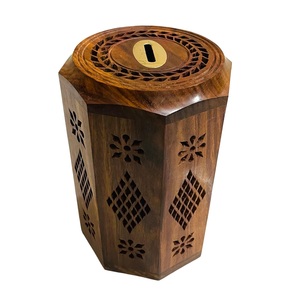 Hucha de latón ecológica con grabado láser, hecha a mano, con ranura para monedas, en forma de barril rústico - Product Image 1