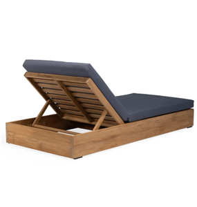 Tumbona Moderna de Teca para Exteriores con Cojín Impermeable y Respaldo Ajustable, Color Madera Natural, para Hoteles y Villas - Product Image 2