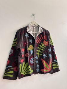 Chaqueta de terciopelo Suzani con bordado artístico indio, chaqueta boho para mujer - Product Image 5