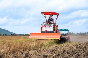 Tractor Agrícola HOGICO HG80VN Turbo de 80HP con Orugas de Goma Resistentes, el Más Vendido - Product Image 6