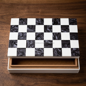 Caja de Joyería Rectangular Clásica con Diseño de Tablero de Ajedrez Blanco y Negro, Caja de Almacenamiento de Plástico Brillante para Estudio - Product Image 2