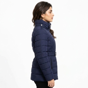 Veste matelassée pour femme de qualité supérieure, doublure confortable, motifs personnalisés, flexible, légère, isolée, avec tissu durable - Product Image 3