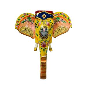 งานประติมากรรมหัวช้างไม้แกะสลักด้วยมือ ลายแนวตั้ง ดีไซน์แบบอาร์ตเดโค สำหรับตกแต่งงานดิวาลี วันเกิด งานแต่งงาน (แบบดั้งเดิม) - Product Image 1