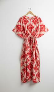 ผ้าคัฟตันโบฮีเมียนคุณภาพสูง เป็นมิตรกับสิ่งแวดล้อม ผ้าฝ้ายแท้ 100% ลายมัดย้อม แต่งลูกไม้ ความยาวแบบแม็กซี่ เอวยางยืด แขนทรงโดลมัน คอวี - Product Image 6