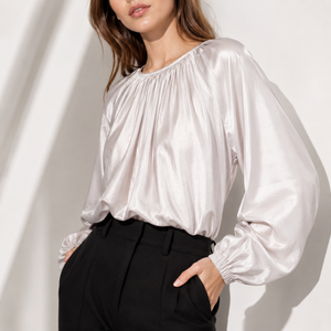 Blouse Femme en Gros Col Rond Manches Ballon Couleur Unie Coupe Ample Style Minimaliste Manches Longues Respirante ODM OEM - Product Image 3