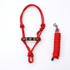 Laisse de cheval durable avec conception de harnais en corde réglable pour un transport et une manipulation sécurisés au meilleur prix - Product Image 1