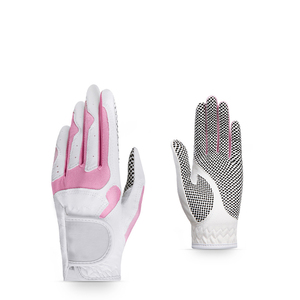 ถุงมือกอล์ฟกันลื่นสำหรับผู้ชายและผู้หญิงจาก Nayab Industries ปิดด้วยแถบตีนตุ๊กแก ระบายอากาศได้ดี ทำจากหนัง Cabretta  สามารถปรับแต่งโลโก้และบรรจุภัณฑ์ได้ - Product Image 5