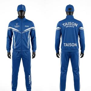 Chándal de tenis de poliéster premium de 280 GSM, color verde oliva, corte ajustado, con ribetes laterales y logotipo bordado personalizado. - Product Image 3