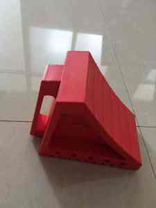 Juego de 2 topeadores de rueda de alta resistencia para camiones, con mango conveniente, ligeros y duraderos, de la mejor calidad al por mayor, para remolques de viaje - Product Image 4