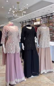 Ensemble Kurta rose brodé avec pantalon Palazzo et dupatta – Tenue décontractée ample traditionnelle indienne et pakistanaise pour femme - Product Image 6