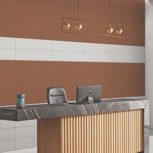Carreaux muraux texturés et émaillés 300x300 |   Décor en porcelaine architecturale pour les murs d'entrée et de hall d'un immeuble d'appartements de luxe - Product Image 1