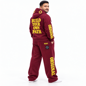 Conjunto Deportivo Rexfit con Etiqueta Personalizada para Hombre, Sudadera con Capucha de Forro Polar, Pantalones Holgados con Detalle Estampado en la Manga y Bolsillo Tipo Canguro - Product Image 3