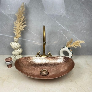 Fregadero Ovalado de Cobre de Diseño Moderno con Acabado Artesanal, Perfecto para Espacios Interiores Contemporáneos, Clásicos y Modernos - Product Image 4