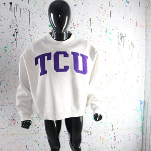 Sudadera TCU ASH GREY con cuello alto, 100% PURPLE, con apliques bordados, cuello ancho, hilos finos. - Product Image 1