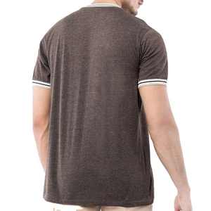 T-shirt décontracté marron foncé à col contrastant avec logo sur le devant, en coton doux et respirant de qualité supérieure, style vintage d'été, coupe classique - Product Image 3