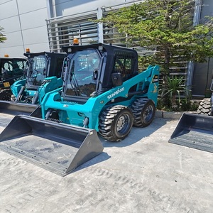 Chargeuse compacte Sunward haute performance pour les projets de construction, l'aménagement paysager, les travaux d'excavation et la manutention générale des matériaux - Product Image 4