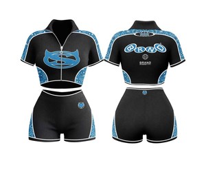 Ensemble 2 pièces loungewear pour femme 2026 Designer TAHAD : Veste à demi-zip à manches courtes et short, personnalisable avec logo - Product Image 4