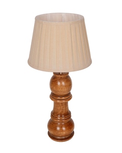 Lampe de table en bois artisanale Bishop Chess avec abat-jour en lin à volants, lumière décorative unique pour chambre à coucher, salle de jeux, salon, vente en gros - Product Image 1