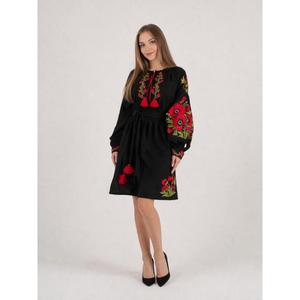 Vestido de Mujer Estilo Ucraniano con Bordado Floral Folclórico, Corte en A, Cintura Natural, Color Negro - Product Image 1