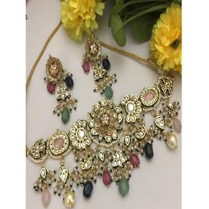 Conjunto de Gargantilla y Pendientes de Moda Kundan con Piedras de Moissanita Chapadas en Oro de Primera Calidad, para Regalo de Boda, para Mujer - Product Image 1