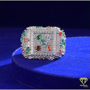 Bague de déclaration carrée de luxe en argent sterling 925 avec diamant moissanite, accents de pierres précieuses colorées et design audacieux - Product Image 2