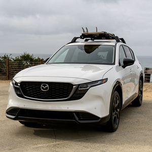 SUV essence, intérieur confortable, meilleur choix d'occasion Mazda CX-5 pour la conduite en famille - Product Image 2