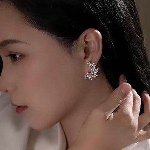 ต่างหูคริสตัลหรูหราขนาดเล็ก ดีไซน์ประณีต ระยิบระยับดุจดวงดาว ประกายไฟ ดีไซน์อเนกประสงค์ - Product Image 2