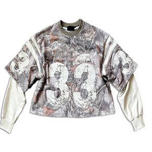 เสื้อยืดแขนยาวโอเวอร์ไซส์ผู้ชาย สีเทา-ดำ ตัดต่อผ้าถัก คอโอ ผ้าฝ้าย พิมพ์ลายตัวอักษร โลโก้ด้านหน้า เสื้อยืดสองชั้น สไตล์ลำลอง - Product Image 4