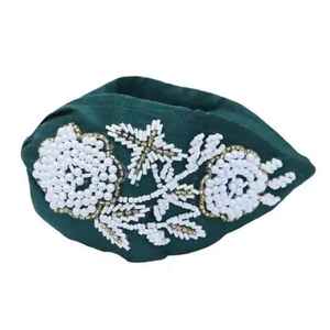 Diadema Bordada a Mano de Lujo con Intrincados Detalles de Cuentas para Mujeres, Eventos Especiales, Bodas y Moda Festiva - Product Image 2