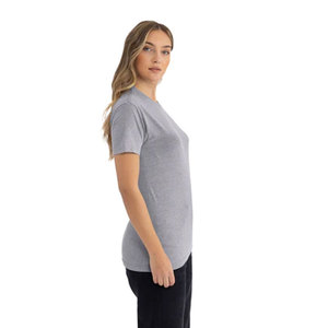 เสื้อยืด Next Level Apparel รุ่นพรีเมียมสำหรับผู้ชาย ทรงพอดีตัว ผ้า CVC (6210) เสื้อยืด 6200 Festival ผลิตจากโพลีเอสเตอร์ 65% และเส้นใยคอมบ์ริงสปัน 35% - Product Image 6
