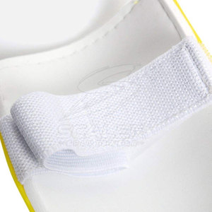 สนับแข้งฟุตบอลสำหรับผู้ใหญ่ วัสดุ EVA น้ำหนักเบา ออกแบบตามหลักสรีรศาสตร์ ชั้นบุนุ่มเพื่อการใช้งานที่สบาย - Product Image 5