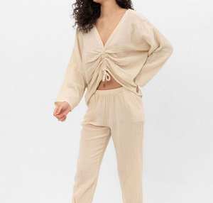 เสื้อครอปท็อปผ้าฝ้ายเนื้อนุ่มสำหรับผู้หญิง ทรงหลวม แขนสามส่วน คอวี สไตล์ลำลอง เหมาะสำหรับฤดูร้อน สไตล์โบฮีเมียน สำหรับใส่ทำงาน ผลิตแบบ ODM - Product Image 5