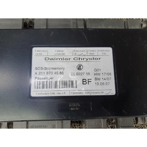 ECUs y Módulos de Computación Usados de Clase E A2118704585 - Product Image 2