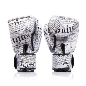 ถุงมือชกมวยไทย Fairtex หนังวัวแท้คุณภาพพรีเมียม ระบายอากาศได้ดี สีดำ ปิดแบบรัดข้อมือ  รับสกรีนโลโก้ สำหรับฝึกซ้อมคิกบ็อกซิ่ง - Product Image 3