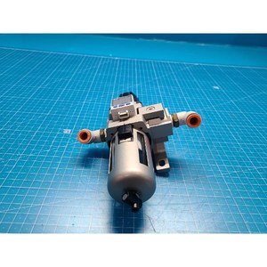 SMC AW30-N03E3-ZA + ISE35-N-65 Piezas de Equipo de Semiconductores Usadas Como Están, Piezas de Repuesto de Equipos Legacy - Product Image 1