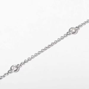Collar con Colgante de Lujo, Elegante, de Oro Blanco de 14K, con Diamante Cultivado en Laboratorio de 1.53ct, Corte Radiante, Engaste Pavé, Certificado IGI - Product Image 4