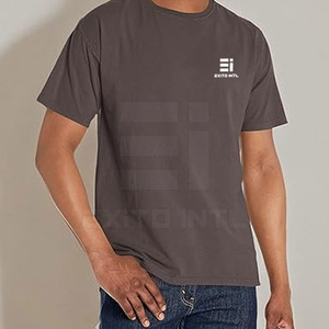 เสื้อยืดคอกลมผ้าคอตตอน/โพลีเอสเตอร์สีพื้นเรียบ ระบายอากาศได้ดี รับสกรีนโลโก้ ขายส่ง คุณภาพสูง สีตามสั่ง - Product Image 4