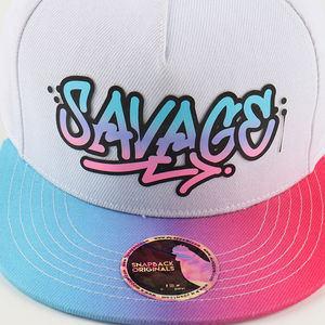 หมวกแก๊ปฮิปฮอปแบบสแนปแบ็ค 5 แผง ปักโลโก้ซิลิโคนสองสี ผ้าฝ้าย 100% ทรงแบน สำหรับทุกเพศ สวมใส่สบายๆ สำหรับเล่นกีฬา - Product Image 3