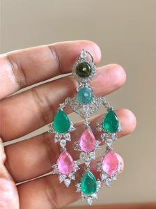 Hermosos Pendientes Colgantes Plateados de Primera Calidad con Circonita Brillante para Mujer, Ideales para Bodas y Eventos de Moda - Product Image 6