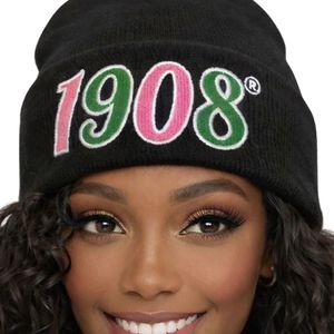 Bonnet noir 1908 pour femme, en tricot doux, brodé rose et vert, à revers, chaud, style décontracté, pour l'hiver - Product Image 4