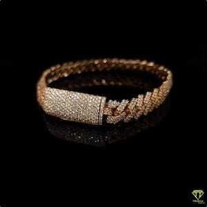 Bracelet cubain glacé de luxe pour hommes en argent sterling 925 avec diamants en moissanite VVS, bijoux pour cadeau d'anniversaire - Product Image 2