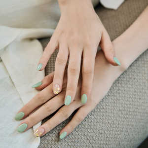 Autocollants pour ongles en gel de qualité salon 100% réels coréens, vegan, sans cruauté, non toxiques, manucure en gros certifiée - Product Image 3