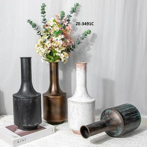 Jarrón de Metal Hecho a Mano para Mesa, Diseño Industrial, Textura Hexagonal, Adorno Decorativo para Interiores de Hogar Moderno - Product Image 3