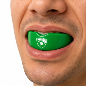 DUMELA INTERNATIONAL Protège-dents en silicone souple vert avec logo personnalisé pour la boxe, les arts martiaux mixtes, unisexe adulte - Product Image 4