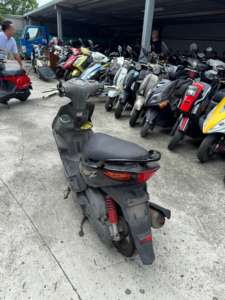 Para Scooter de Gasolina YAMAHA RSZ Usado, Exportado de Taiwán - Product Image 4