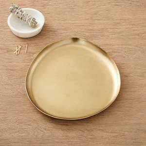 Plateau de service en laiton de qualité supérieure, fait main, en métal, pour dîners de luxe, traiteur de mariage, restaurants, hôtels et événements spéciaux - Product Image 4