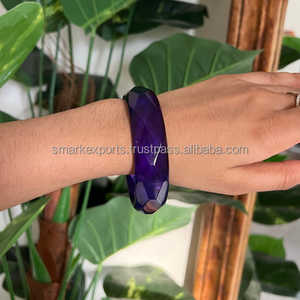 Brazalete de resina facetada transparente hecho a mano elegante brazalete acrílico elegante joyería de moda minimalista para mujeres y niñas - Product Image 5