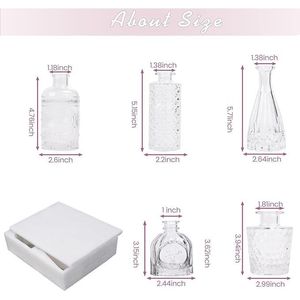 Set di 5 Piccoli Vasi in Vetro Trasparente, Mini Centrotavola Vintage per Matrimoni e Decorazioni Domestiche - Product Image 5