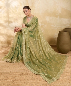 Sari Bollywood Bordado y Adornado para Mujer KV con Blusa Sin Coser (Verde Claro) - Product Image 4