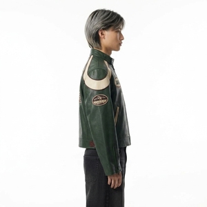 Chaqueta de Cuero Verde Estilo Bomber con Diseños de Parches Bordados, Cuello Alto, Cierre de Cremallera, Estilo Moto, Ropa de Otoño, Proveedor al por Mayor - Product Image 3